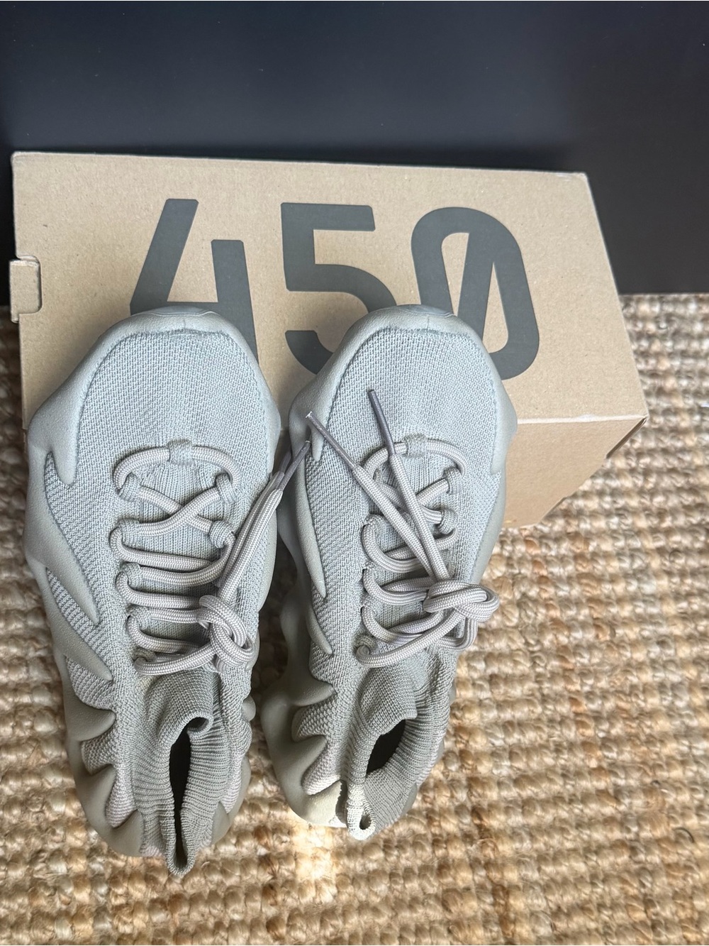 Yeezy 450 - Picture 9 of 12